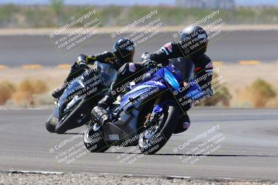 media/Oct-08-2022-SoCal Trackdays (Sat) [[1fc3beec89]]/Turn 14 (1050am)/